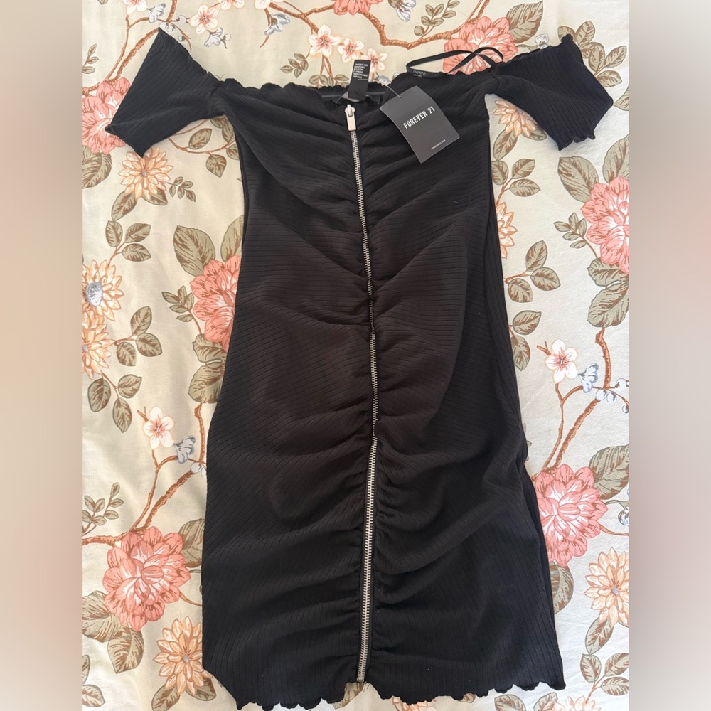 NWT Forever 21 Black Off-Shoulder Ruched Dress